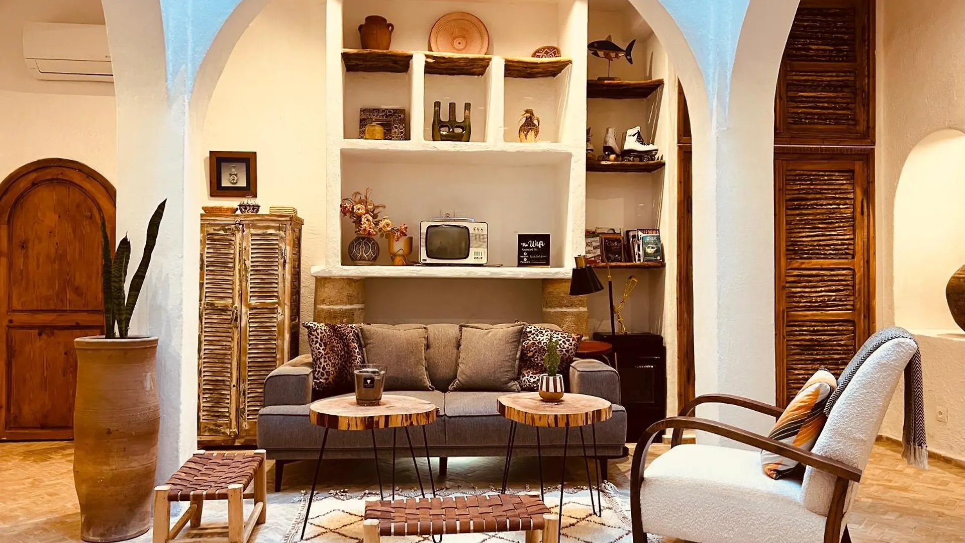 Bohemian Private Riad By Caroline Ocean View And High Speed Internet Essaouira